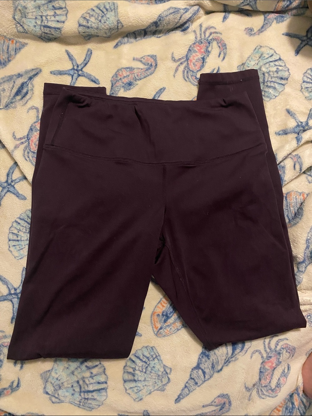 Yogalicious Women's High-Rise Capri Leggings in Plum